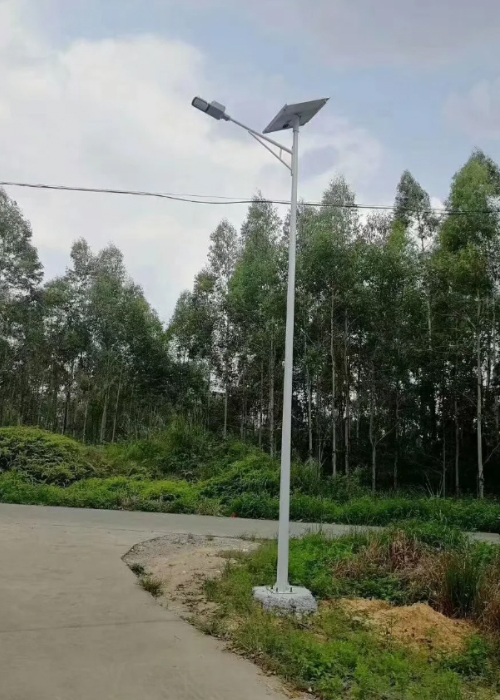 農村太陽能(néng)路燈選擇